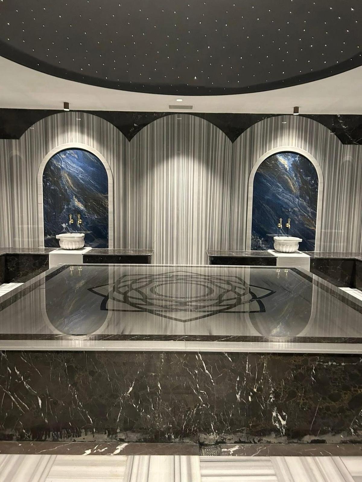 Legend 36-37 Apartment *