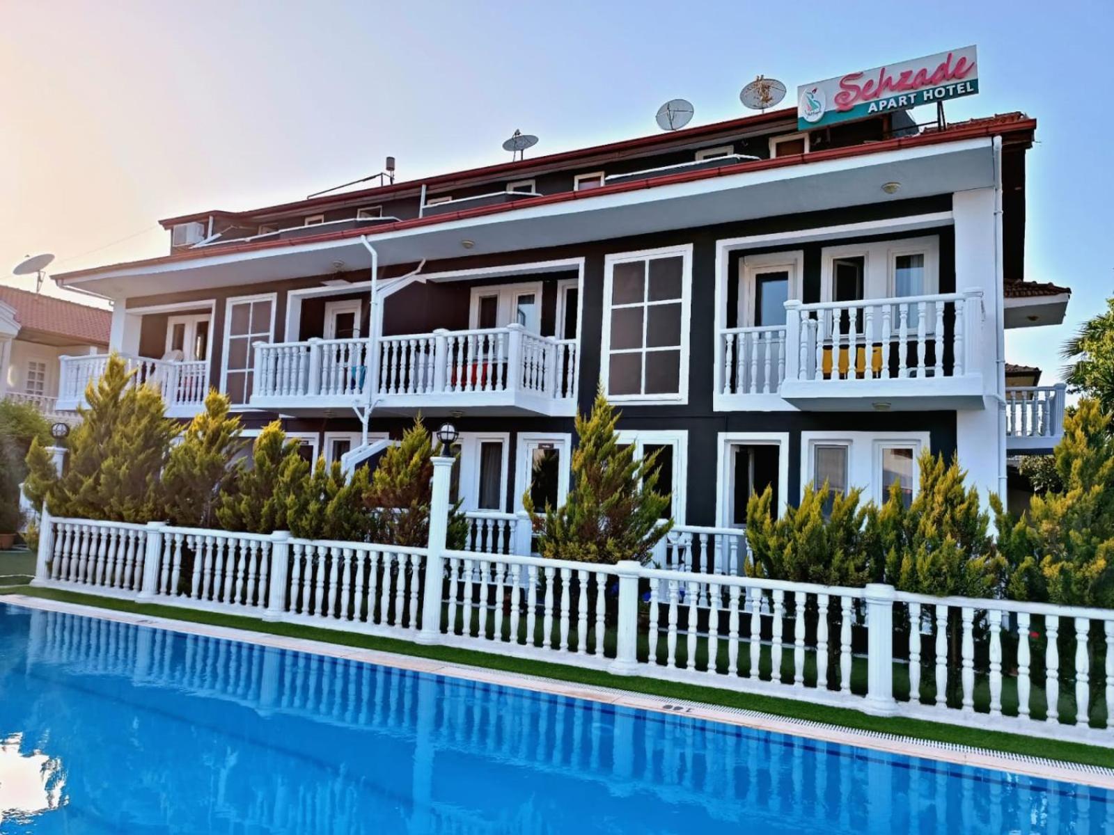 Sehzade Aparthotel Fethiye