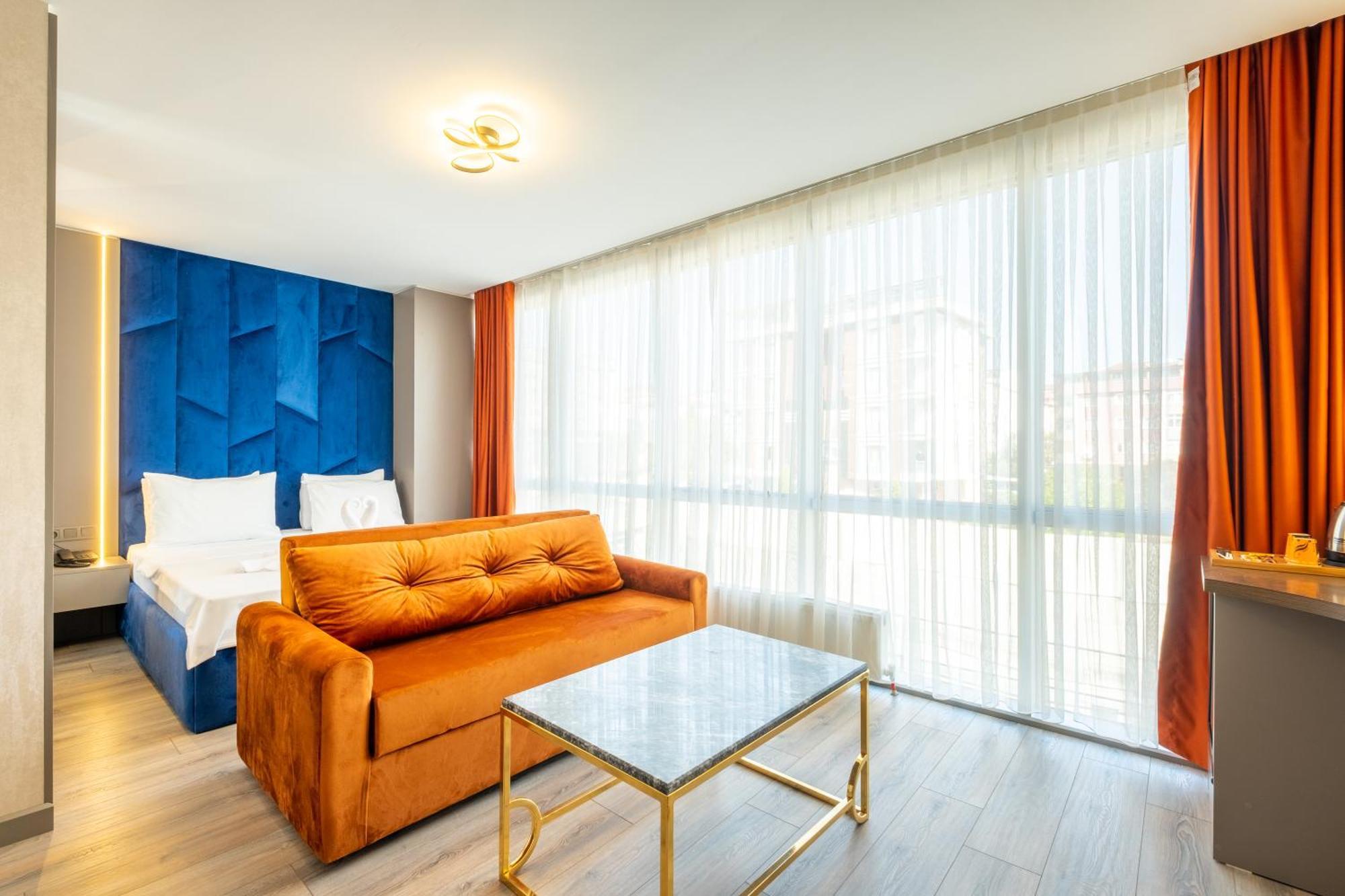 Hotel The Port Guezelyali