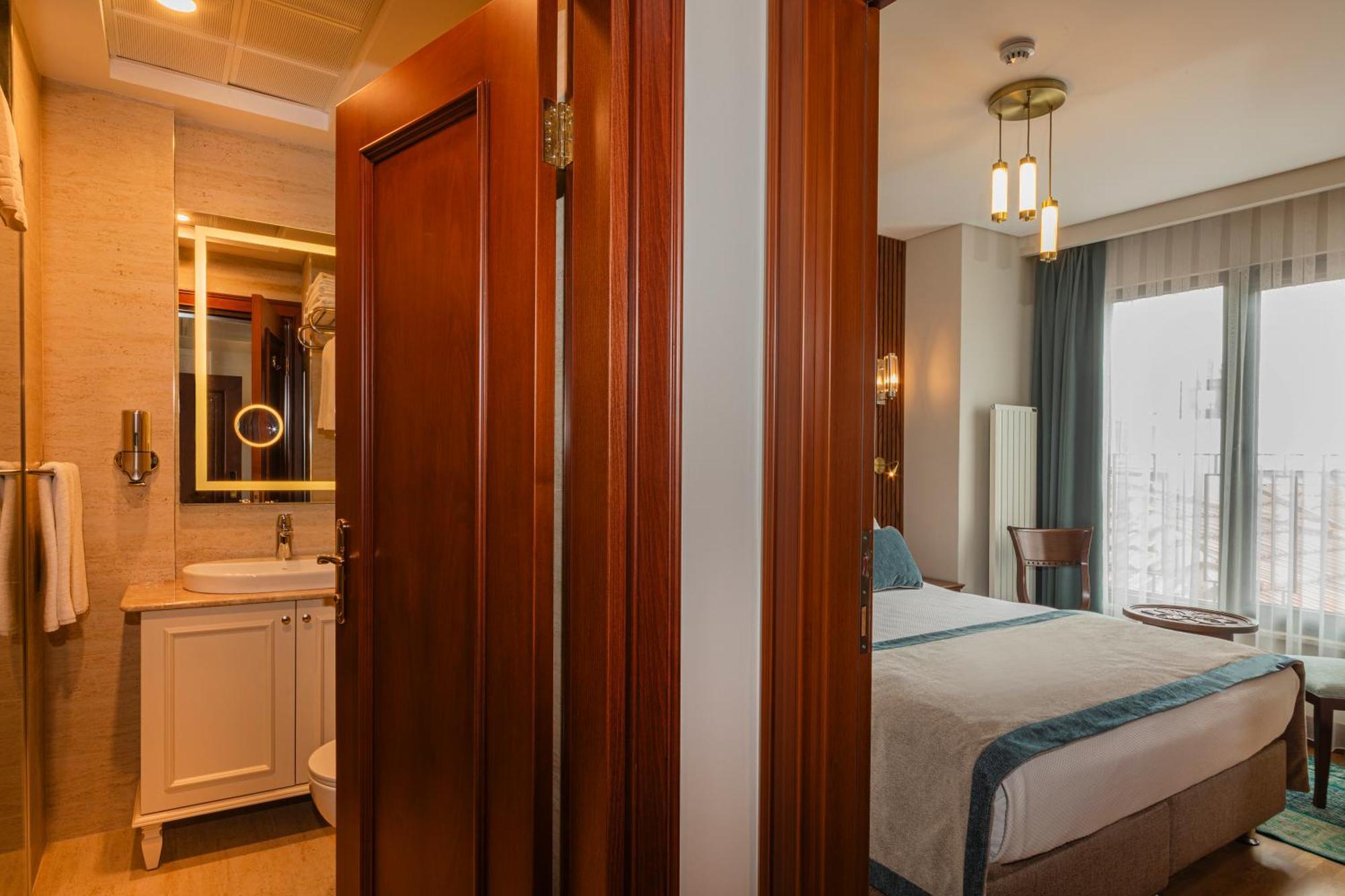 Triton Hotel Istanbul