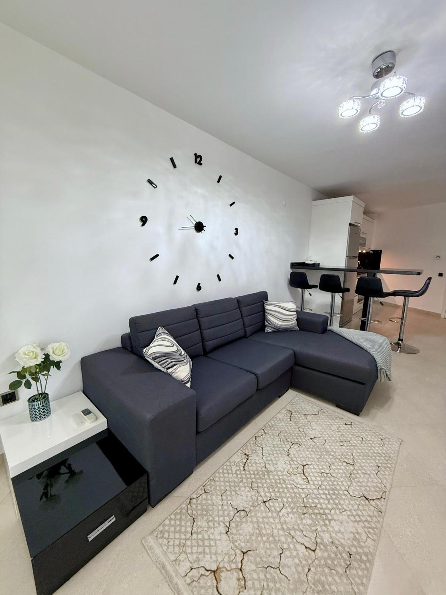 Sa Apartments! Beachfront With Sea View & Pool Apartment