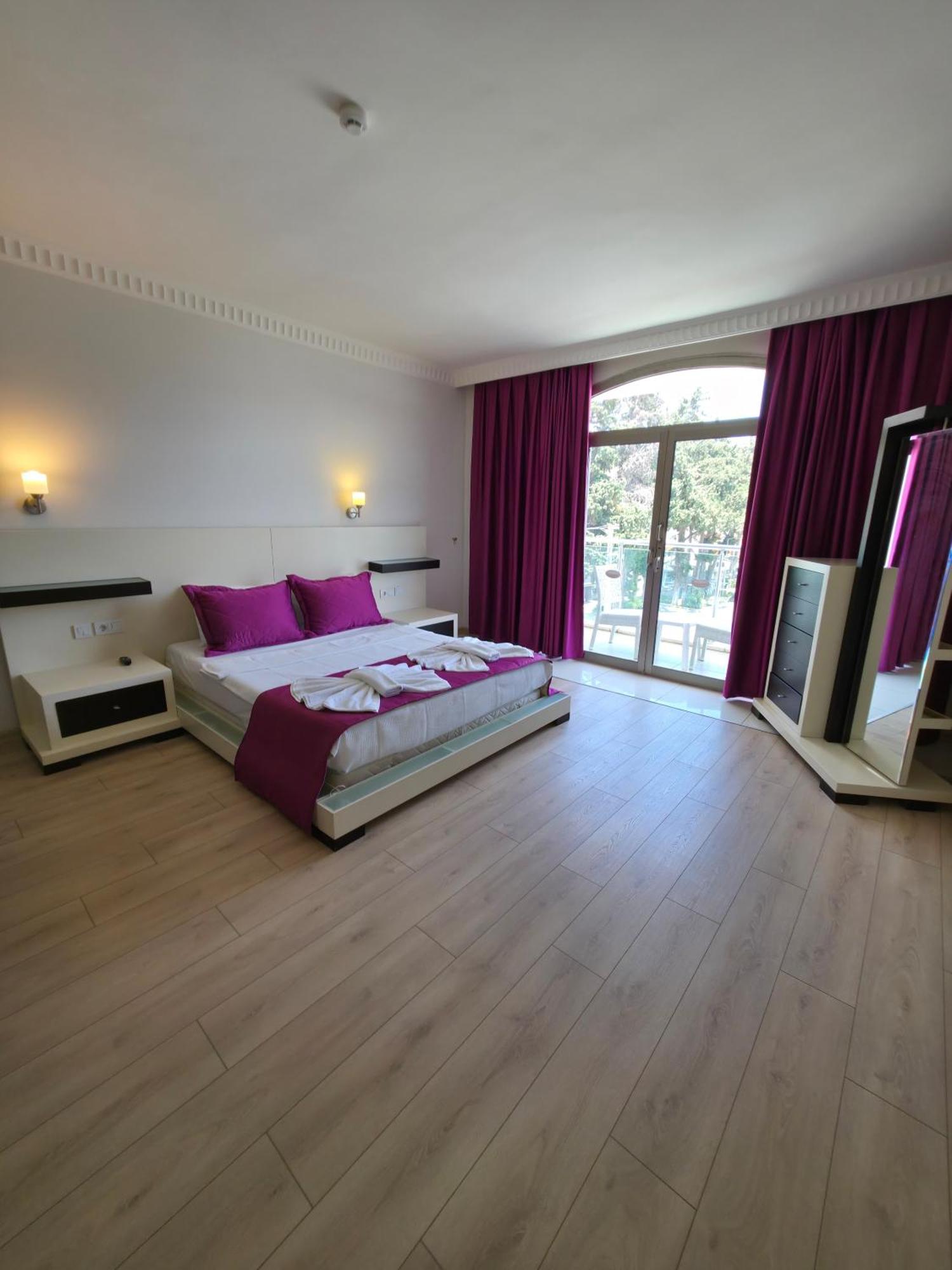 Hotel Forum