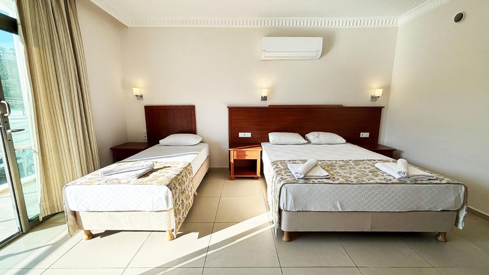 Hotel Forum 4*