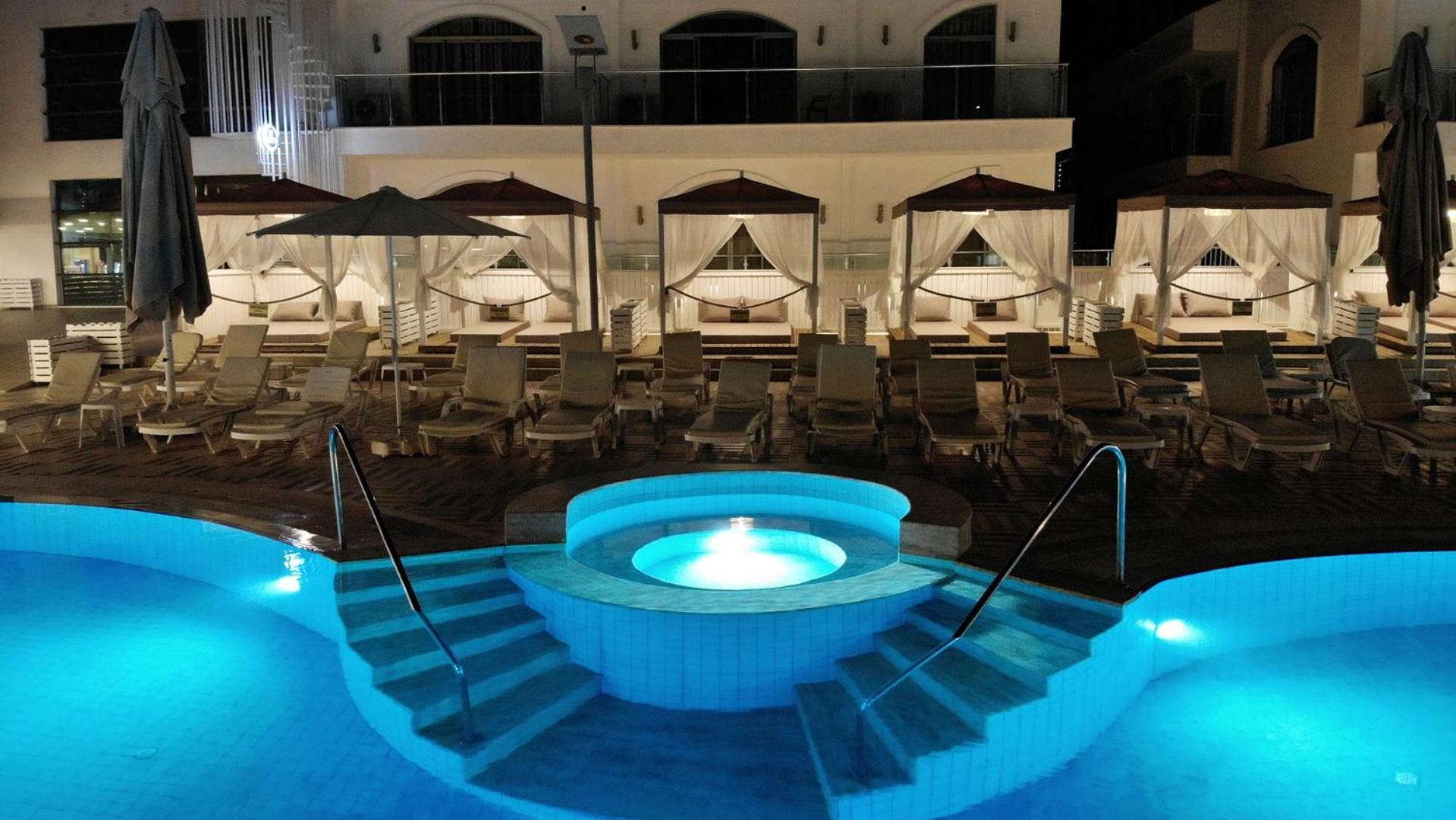 Forum Hotel 4*
