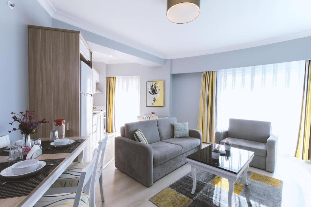 Hotel Serenity Airport