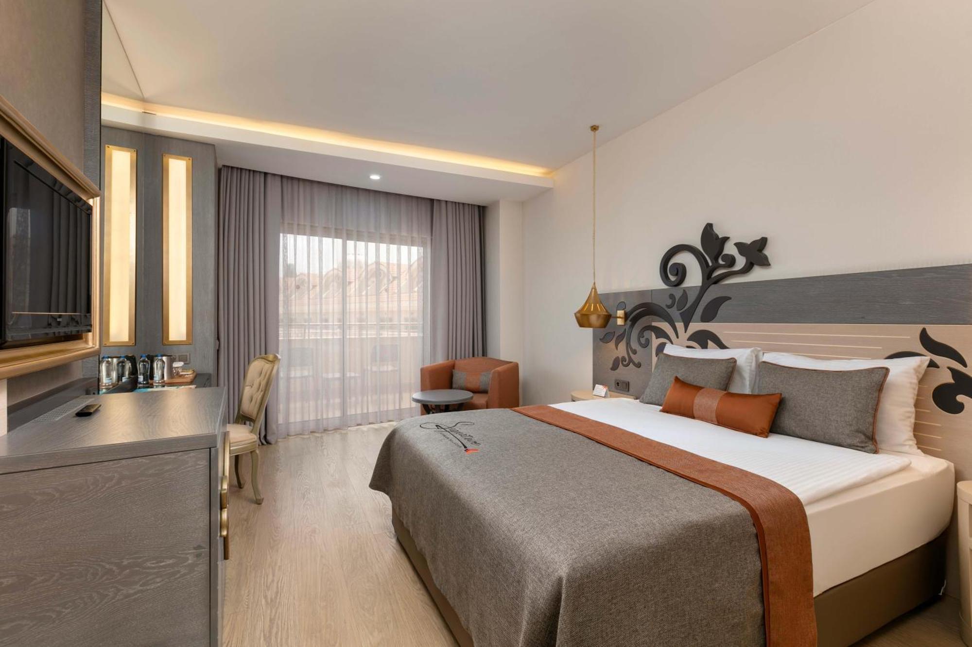 Kirman Belazur & Hotel