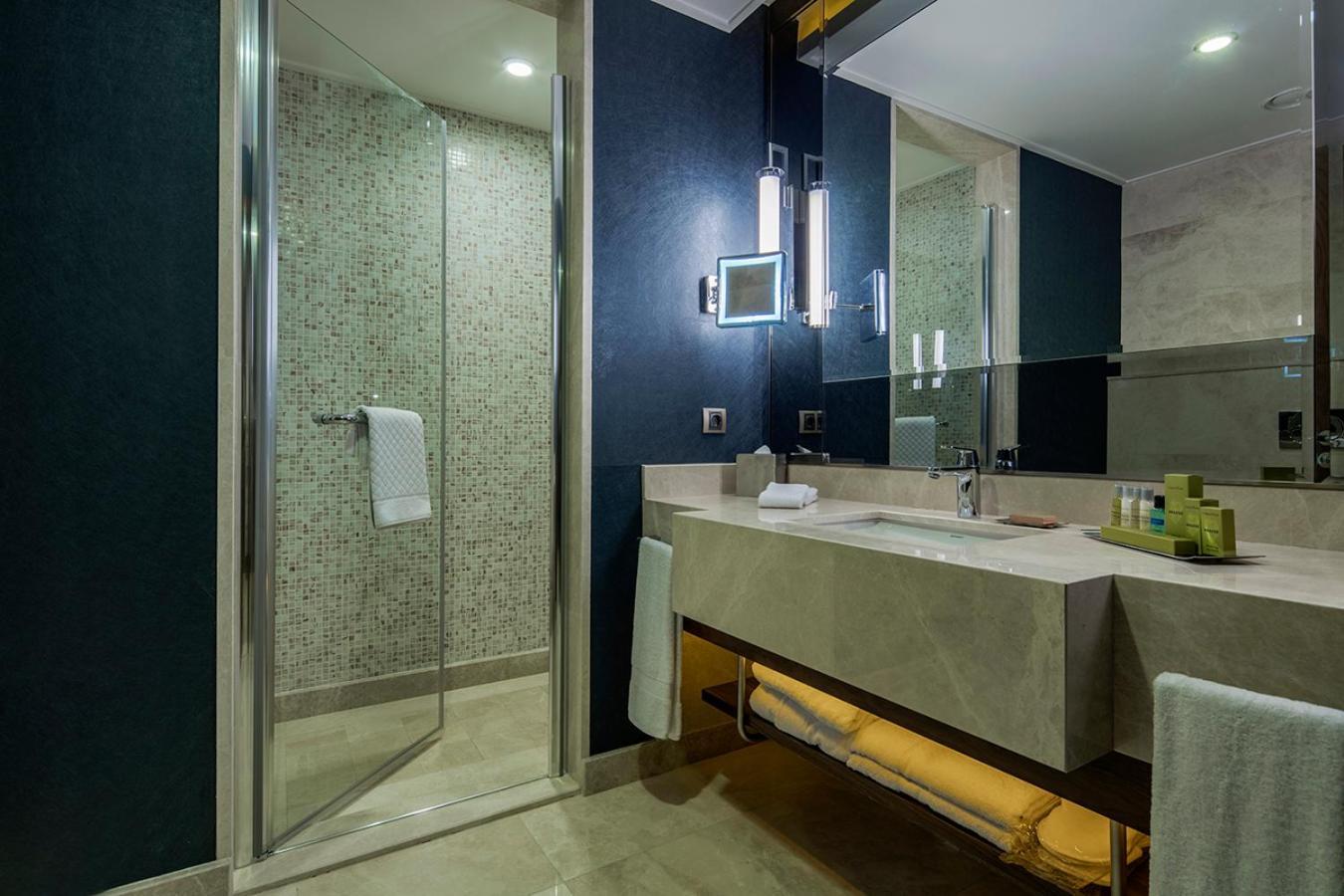 Doubletree By Hilton Topkapi Istanbul
