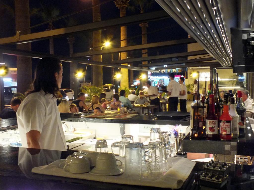 Candan Citybeach Hotel 3*