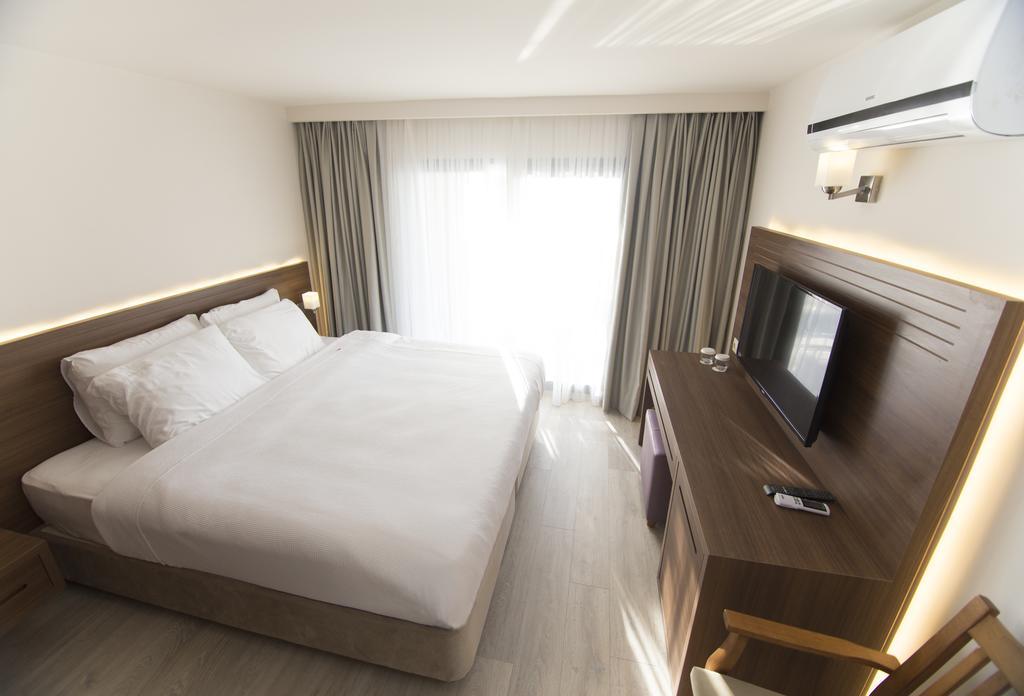 Hotel Palmera Kusadasi