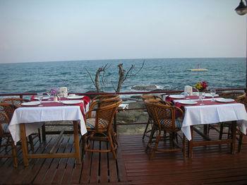 Bed & Breakfast Yali 3*