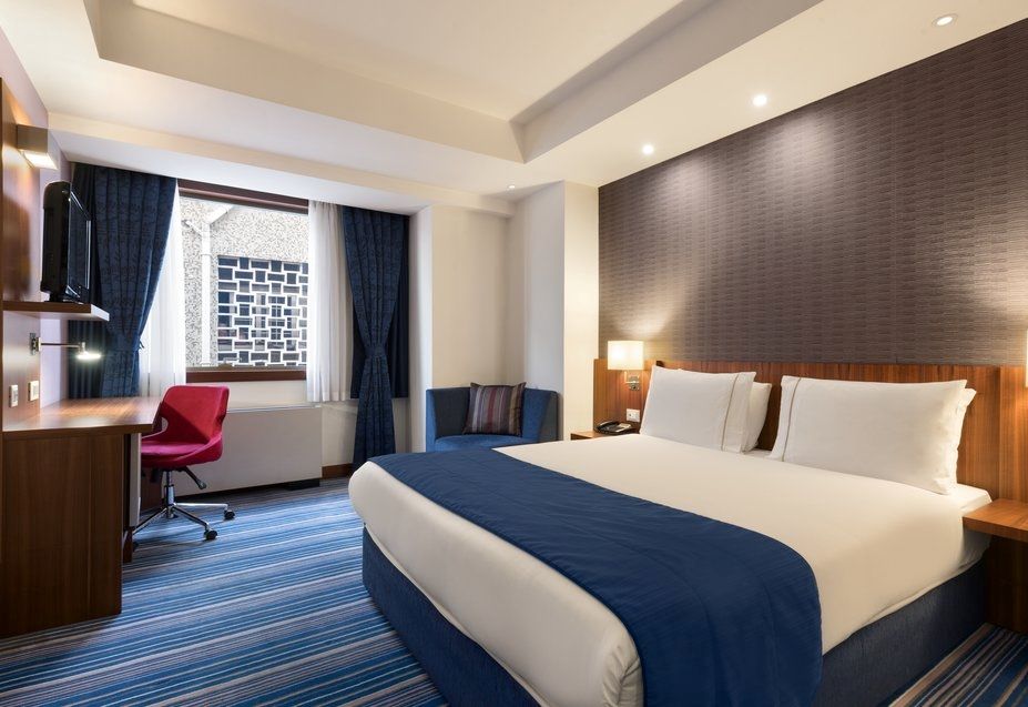 Taxim Express Bosphorus Hotel 4*