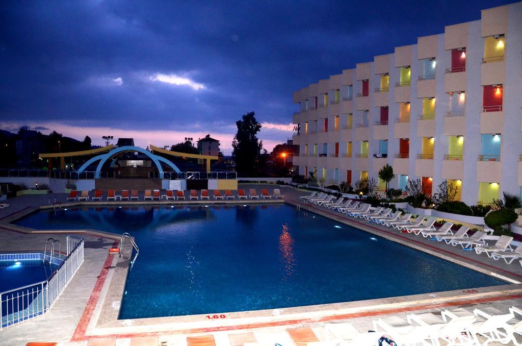 Orient 4*