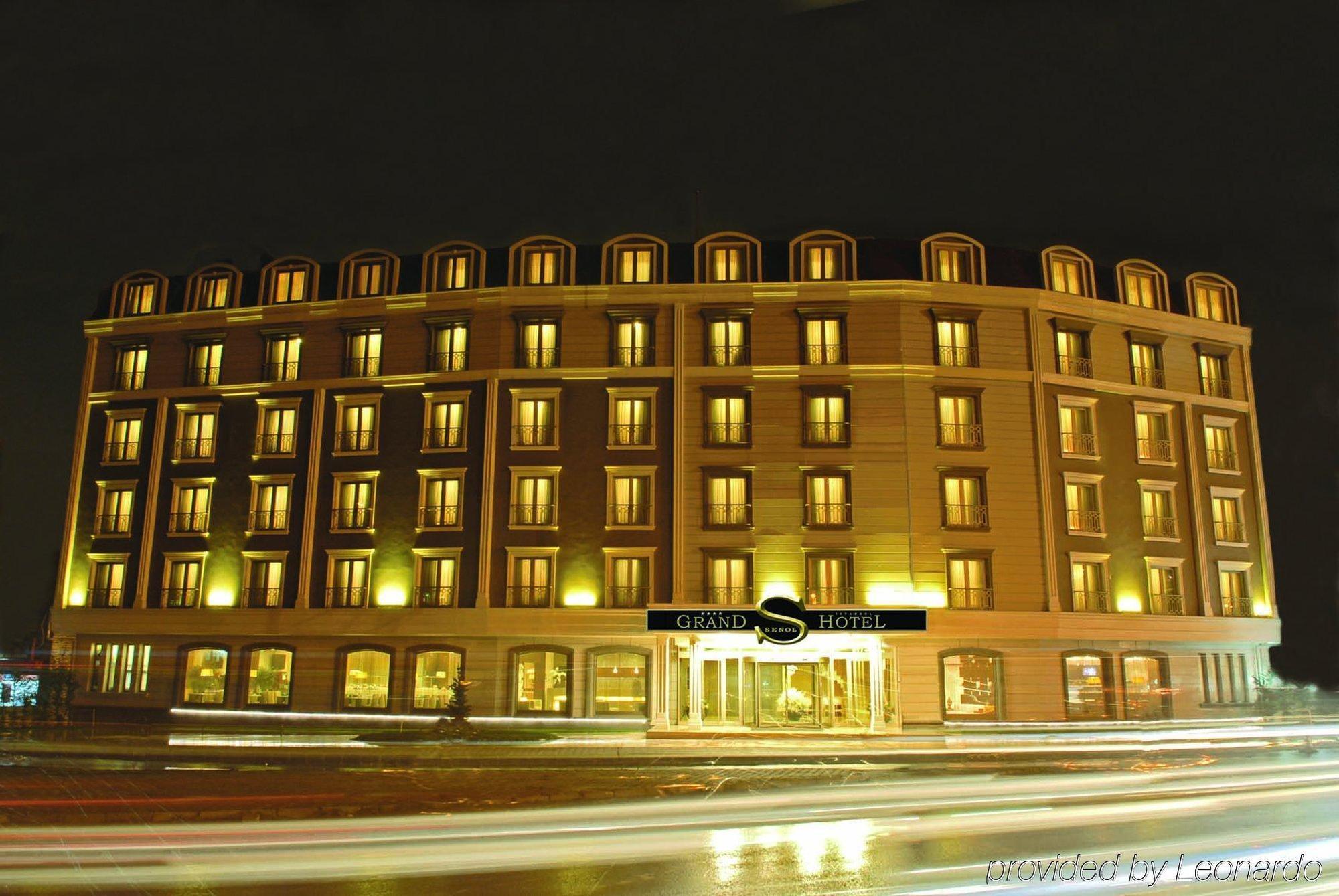 Grand S