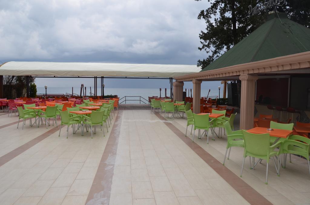 Hotel Lims Bona Dea 4*