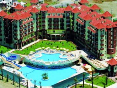 Resort Serenis 5*