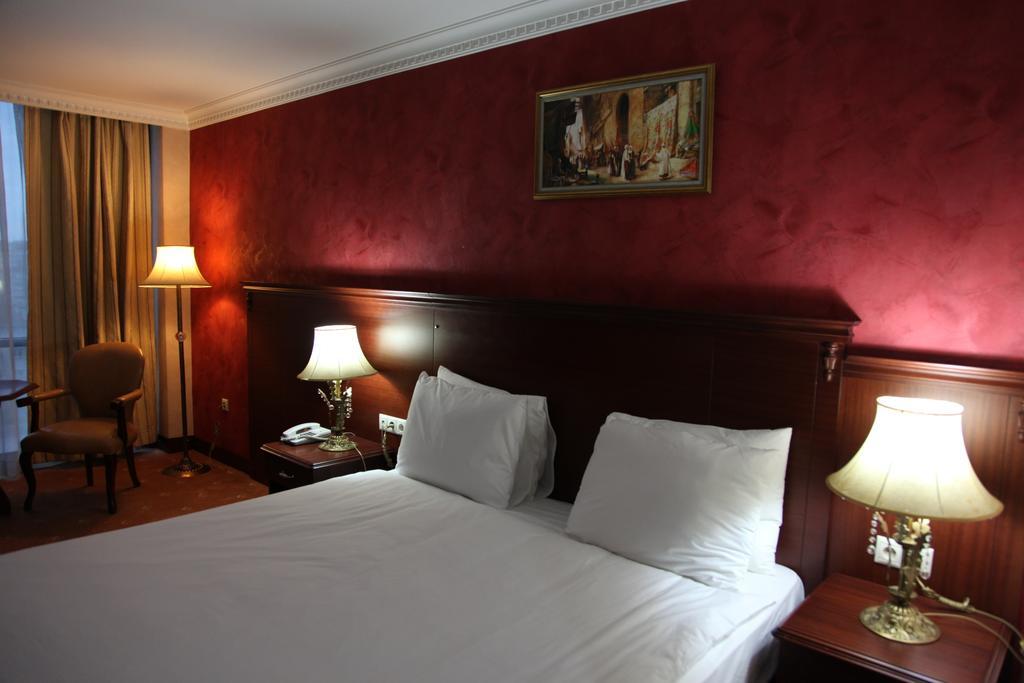 9 On Hotel Istanbul