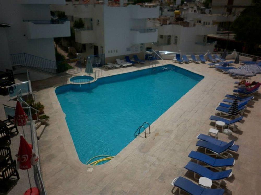 Ponz Hotel Hotel 3*