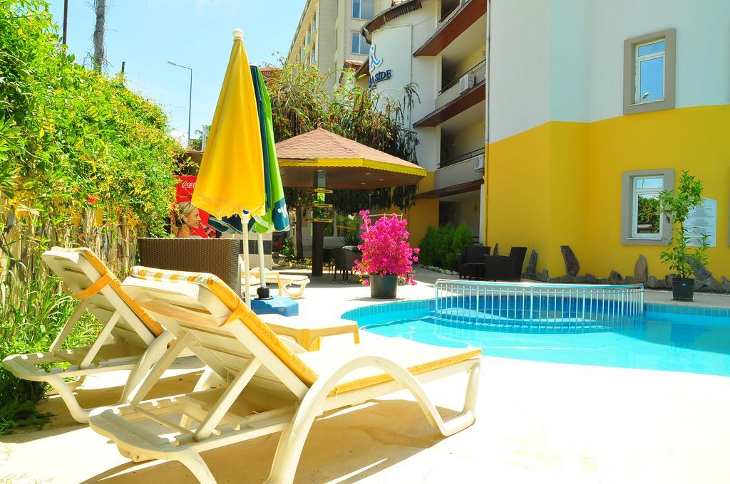 Almila Aparthotel 2*