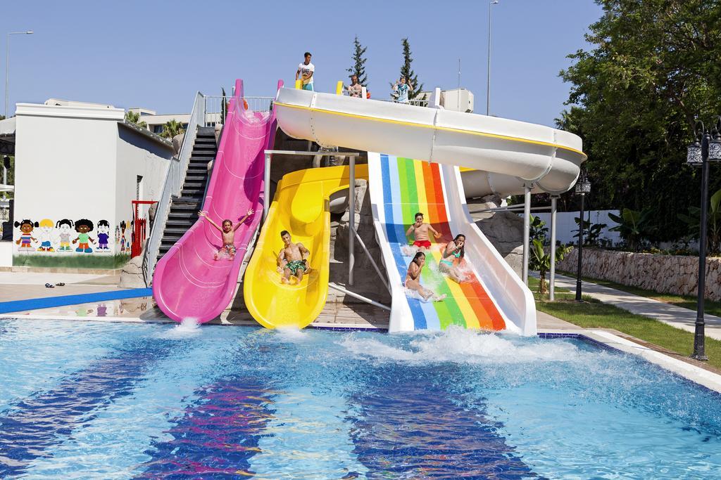 Karmir & Hotel 5*