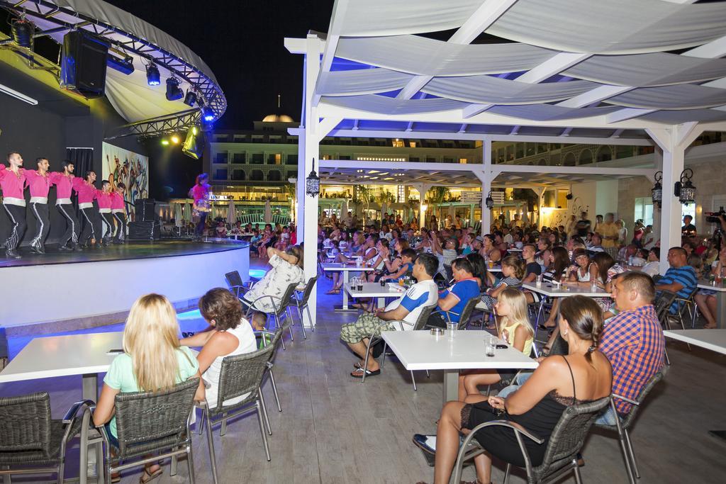 Hotel Karmir & 5*