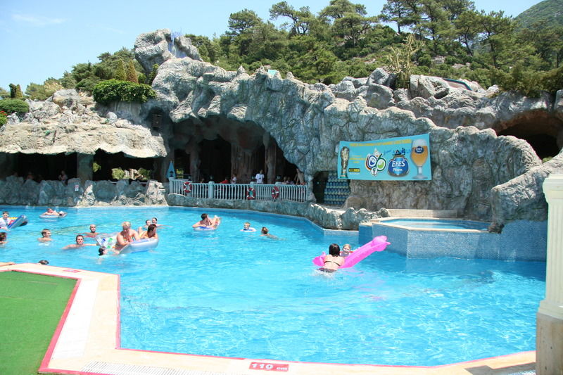 Grand Aquarium Apart Icmeler