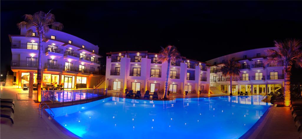 Hotel Palmera 3*