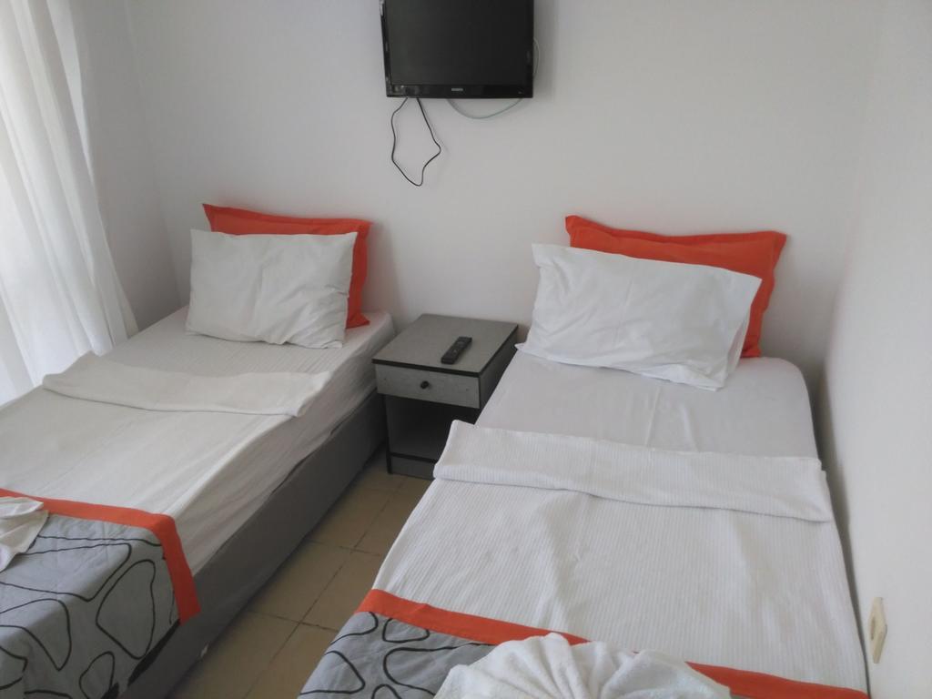 Hotel Cemre Turgutreis