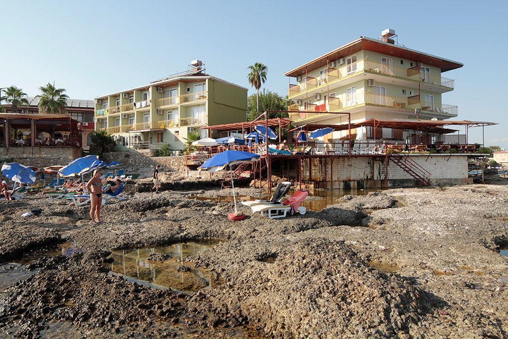 Yali Bed & Breakfast 3*