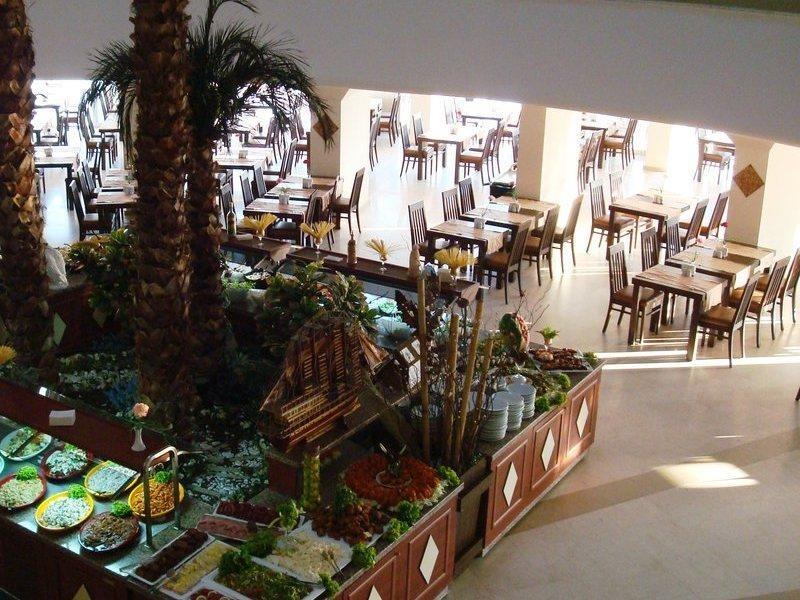 Arabella World 4*