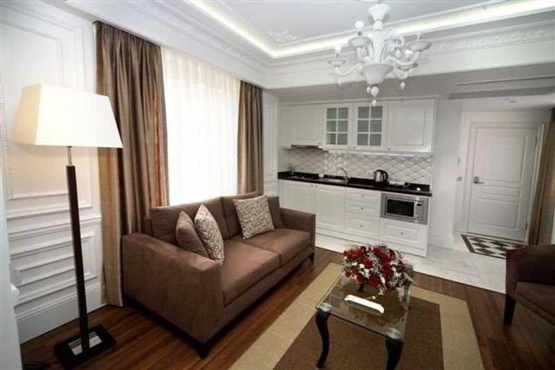 Cartoon Hotel Istanbul