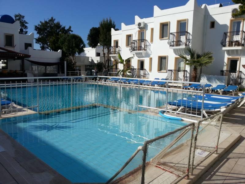 Alta Hotel 2*