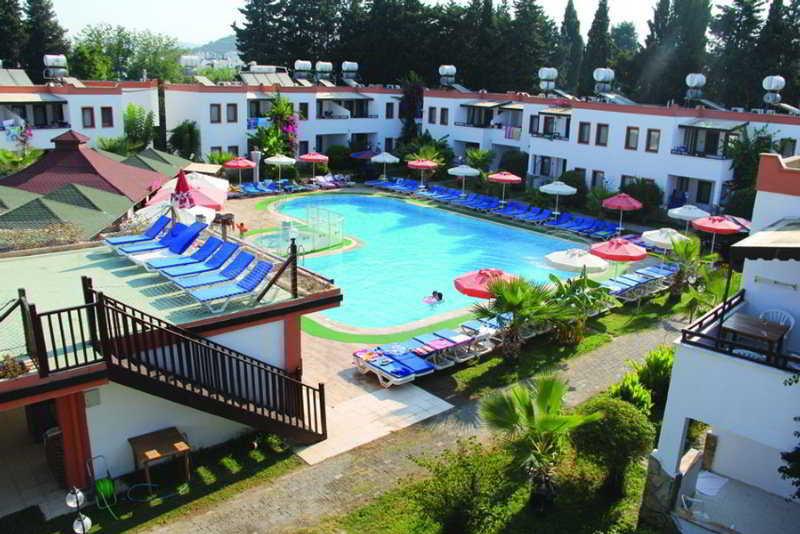 Club Cherry & Family Hotel