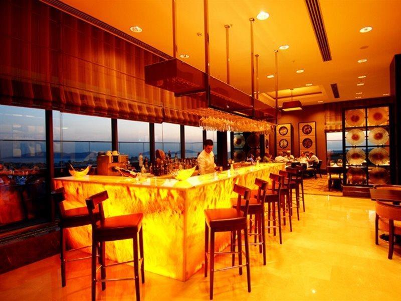 Titanic Business Kartal 5*