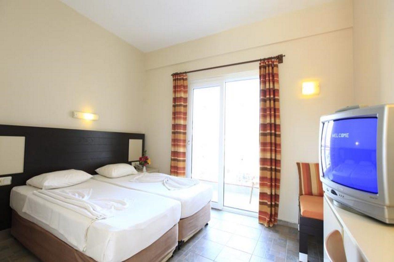 Hotel Hanay Suit 3*