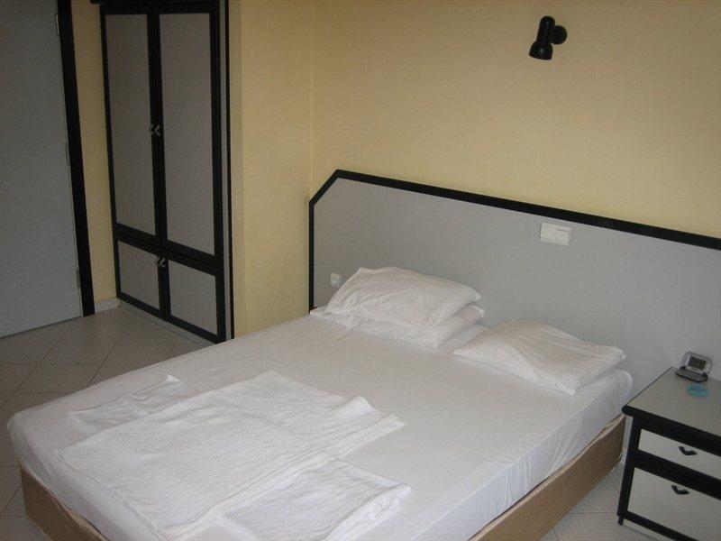 Hotel Sahara 2*
