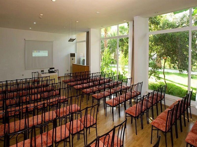 Hotel Kervansaray 4*