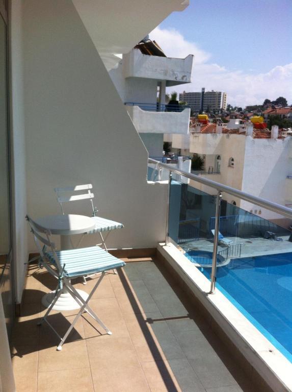 Ponz Hotel 3*