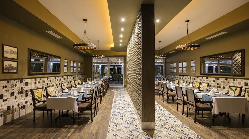Resort Palm Wings Ephesus 5*