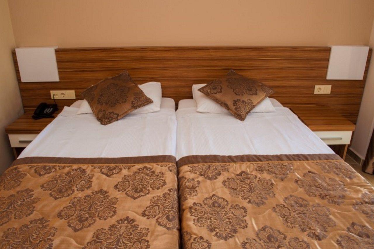 Sun Hotel
