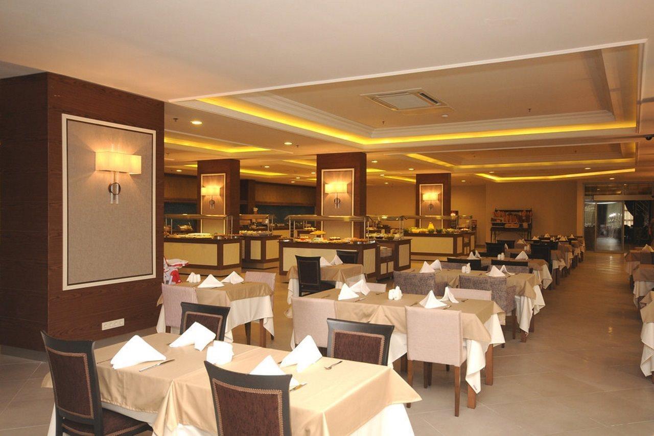 Insula & Hotel