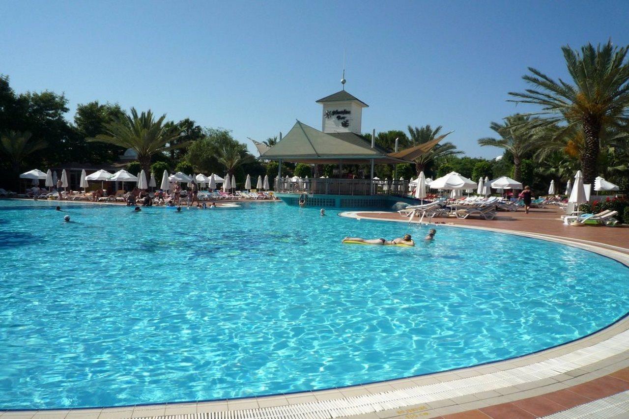 Insula & Hotel