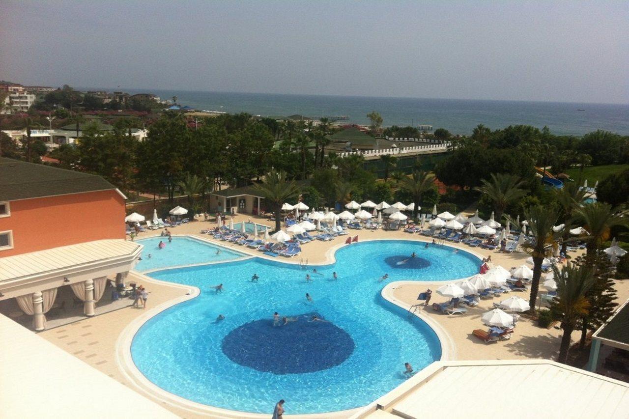 Insula & Hotel 5*