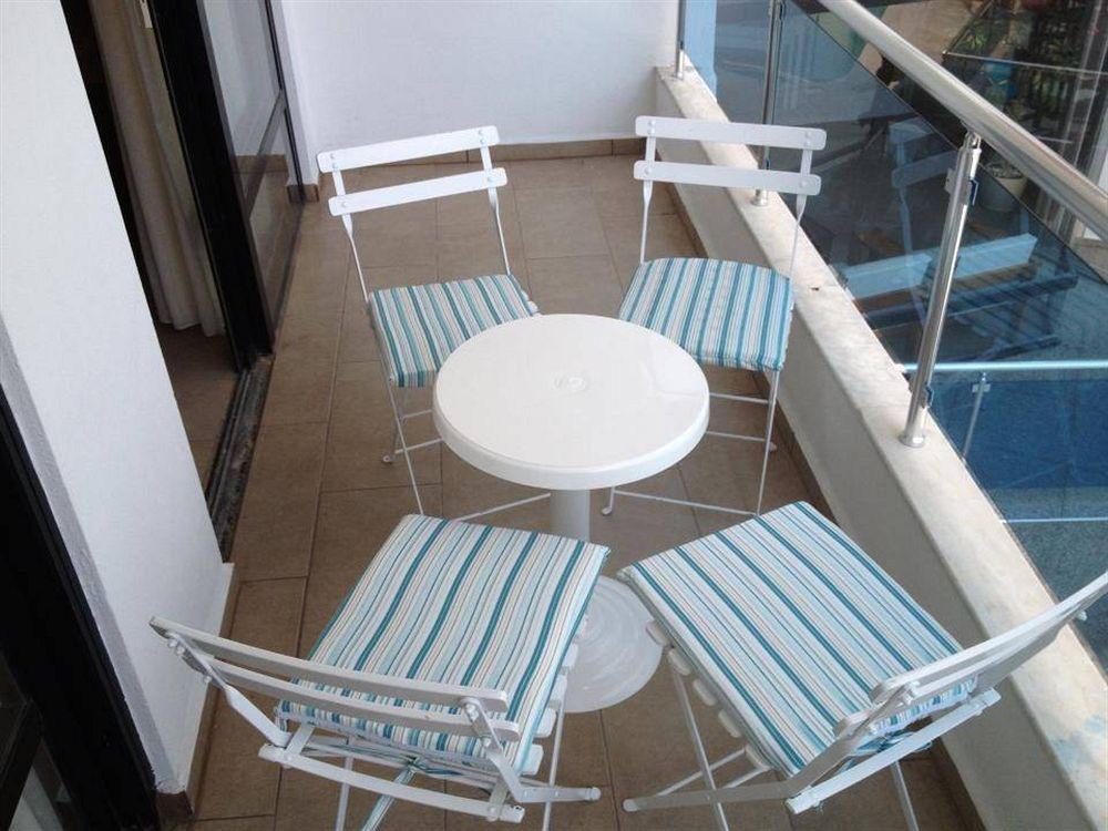 Ponz Hotel 3*