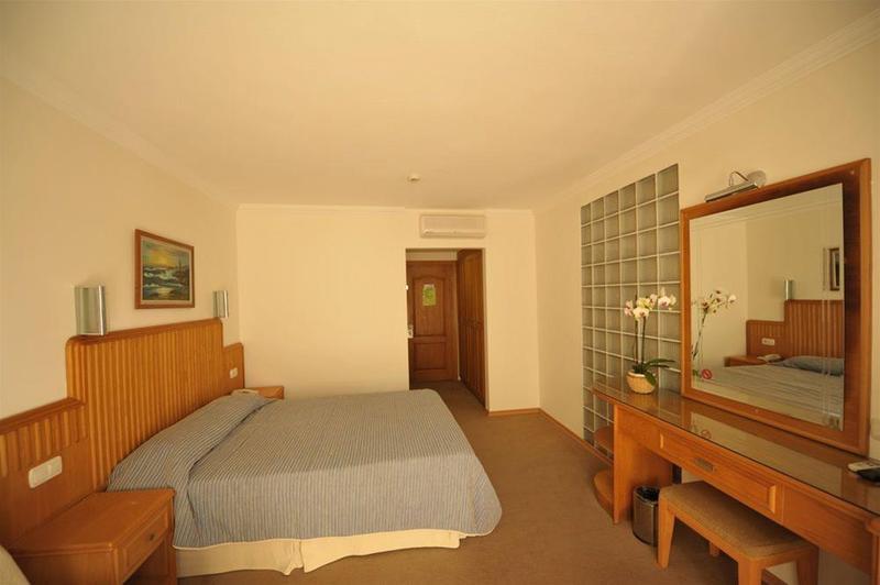 Belcehan Resort 3*