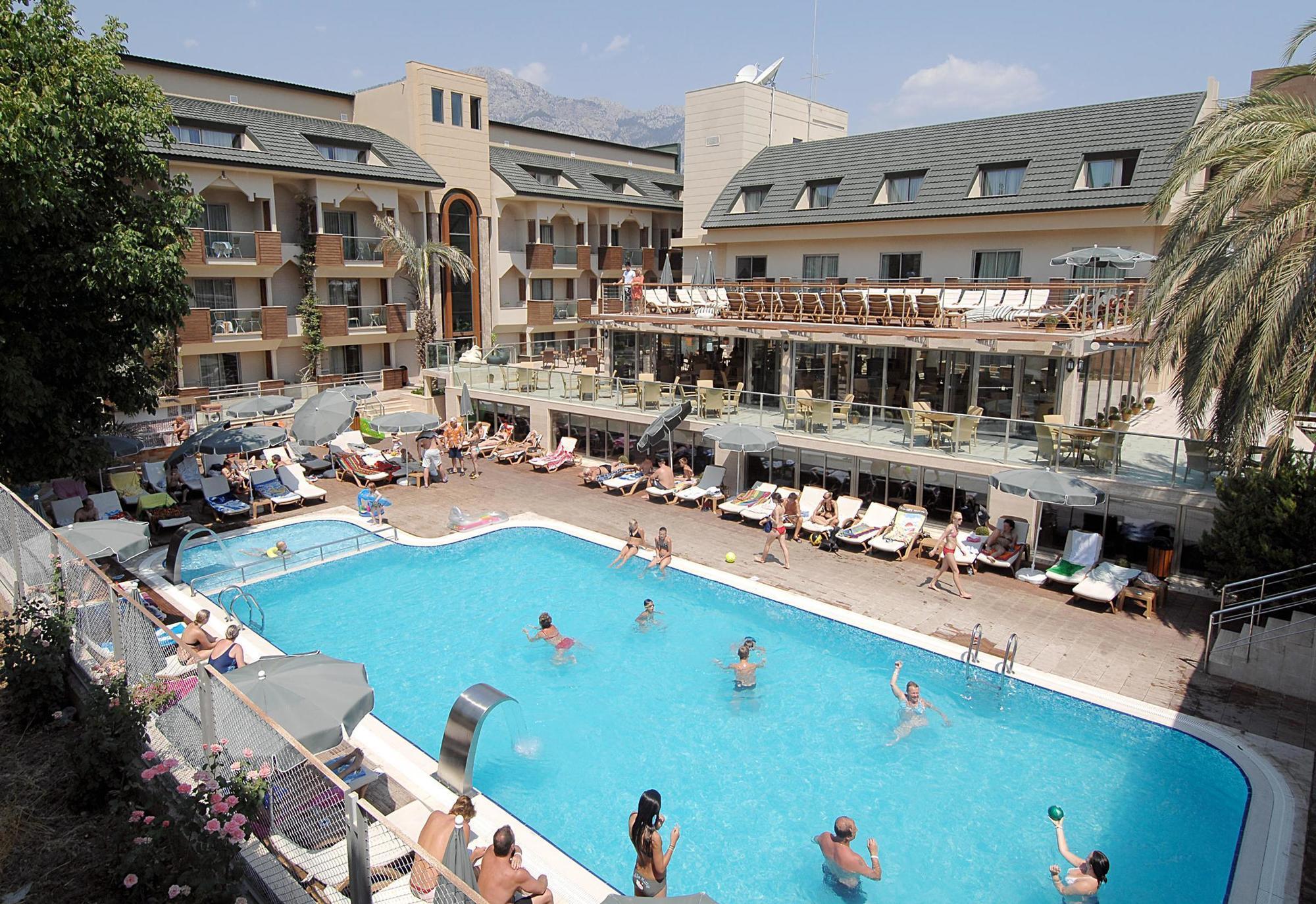 Ambassador Plaza 4* Kemer