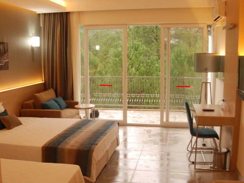 Kervansaray Hotel 4*