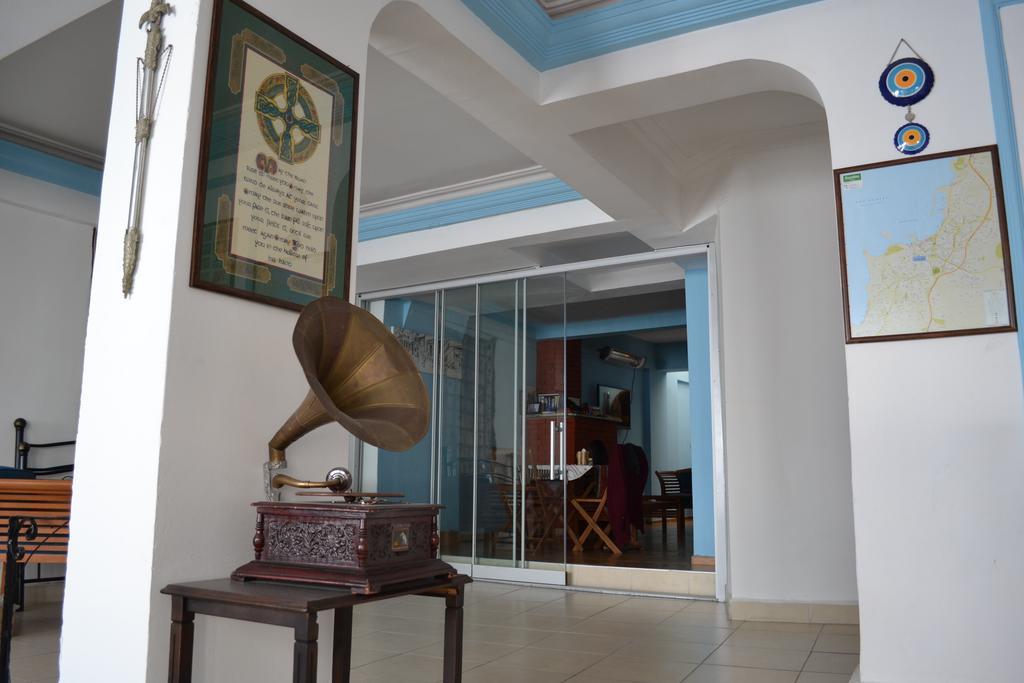 Ephesian & Guest house 2*