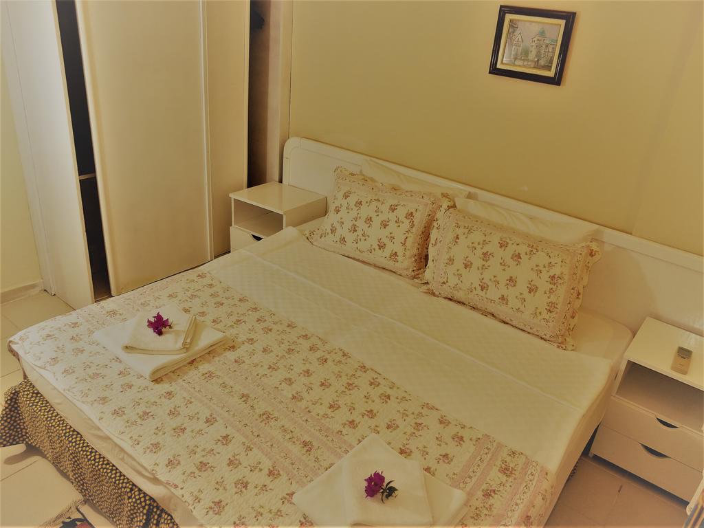 Victoria & Hotel 4*