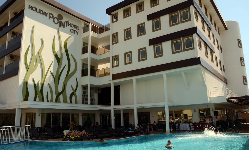 Holiday City Hotel Side