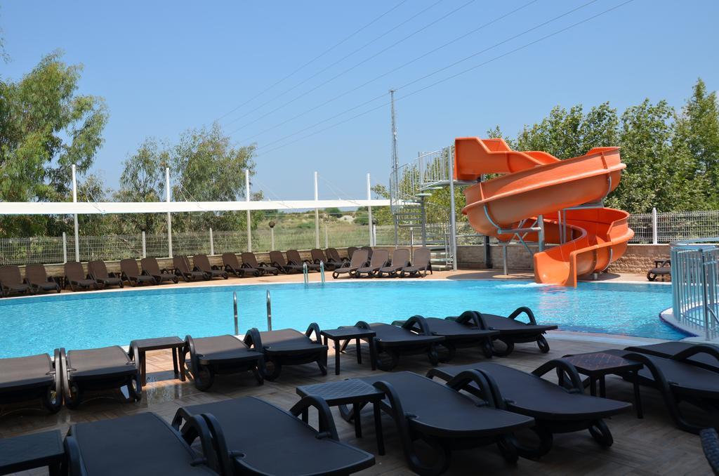 Hotel Holiday City Side